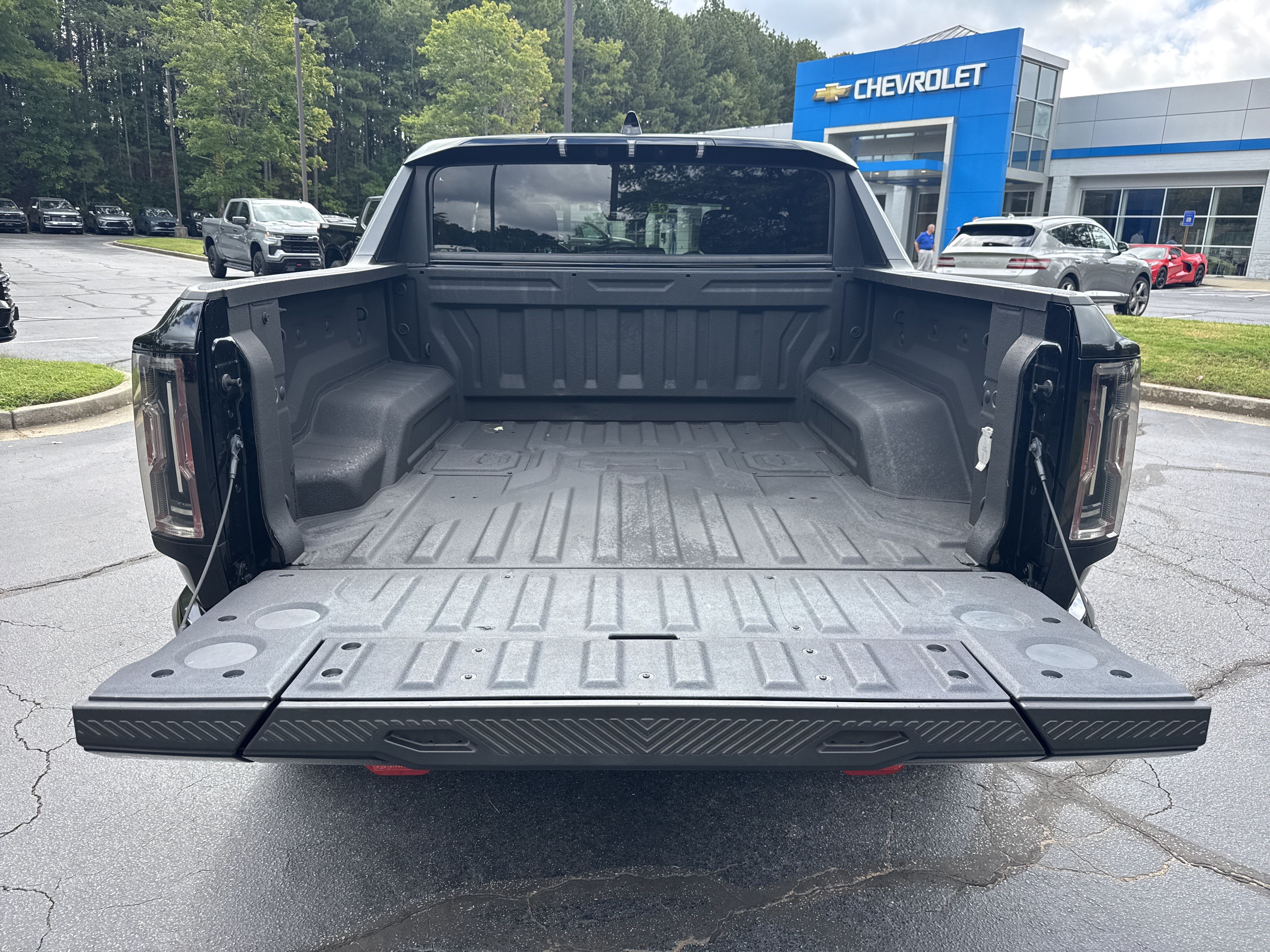 Certified 2024 GMC Hummer EV 3X w/ Extreme Off-Road Package AWD/4WD image 17