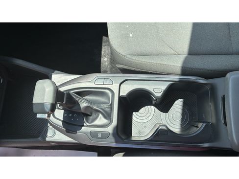 Used 2025 Kia K4 FWD image 16