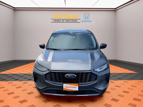 Used 2025 Ford Escape Active AWD/4WD image 8