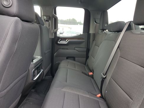 New 2025 GMC Sierra 1500 Elevation image 13