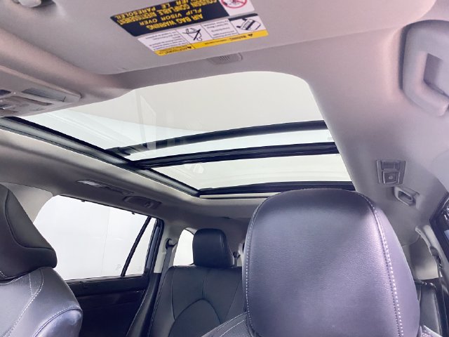 Used 2023 Toyota Highlander Platinum AWD/4WD image 23