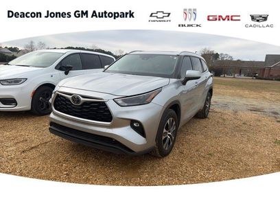 Used 2022 Toyota Highlander XLE