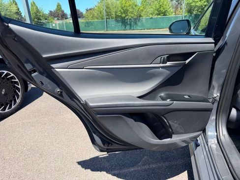 Used 2025 Toyota Camry SE FWD image 29