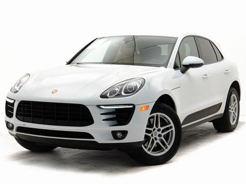 Used 2017 Porsche Macan image 1