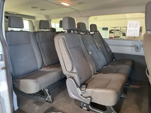 Used 2019 Ford Transit 150 XLT image 23