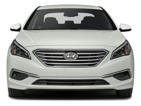 Used 2017 Hyundai Sonata SE image 4