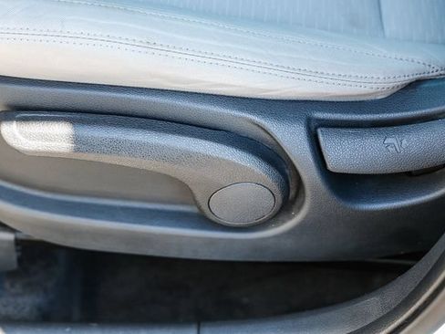 Used 2020 Hyundai Tucson SE AWD/4WD image 25