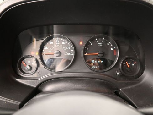 Used 2011 Jeep Compass 4WD image 34