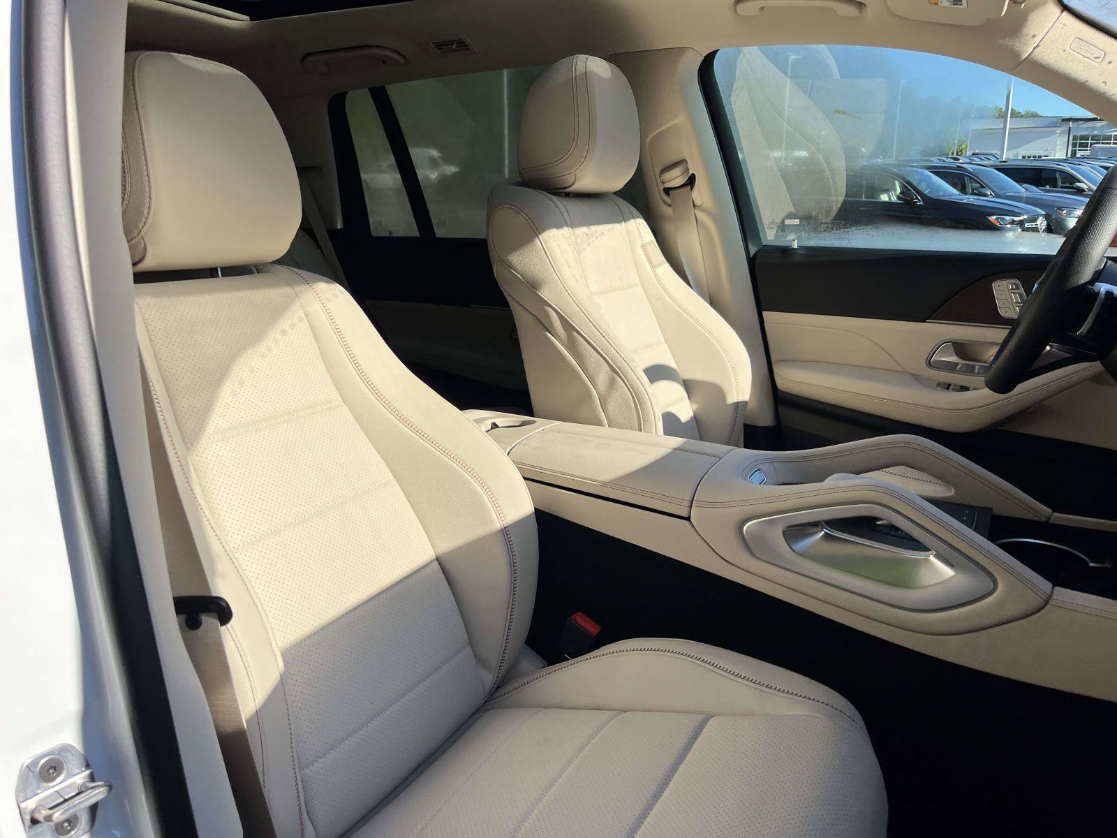 New 2027 Mercedes-Benz GLS 450 4MATIC image 54