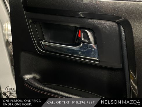 Used 2022 Toyota 4Runner TRD Off-Road image 41