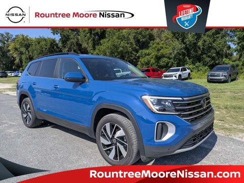 Used 2026 Volkswagen Atlas SE FWD image 1