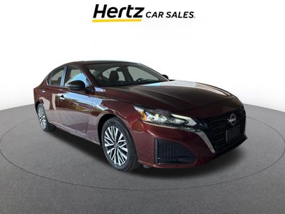 Used 2025 Nissan Altima 2.5 SV