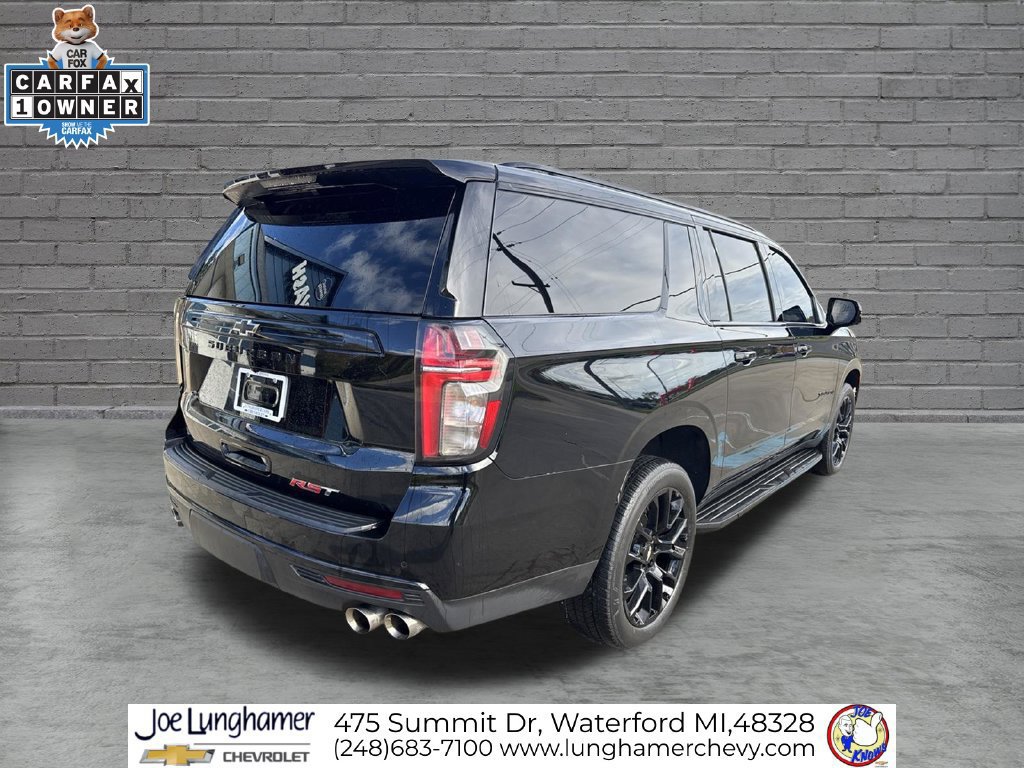 Used 2023 Chevrolet Suburban RST w/ Sport Performance Package AWD/4WD image 3