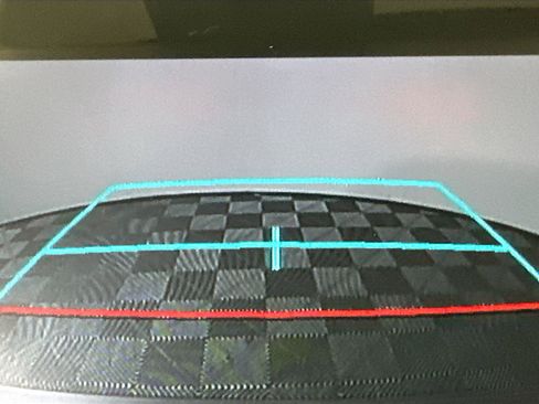 Used 2022 Toyota Camry SE image 25