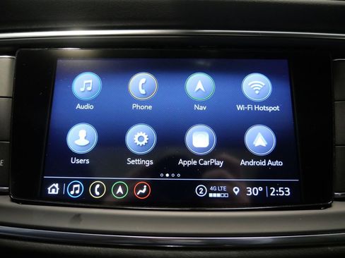 Used 2023 Buick Enclave Avenir w/ Avenir Technology Package image 18