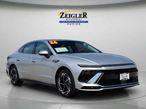 Certified 2026 Hyundai Sonata SEL FWD image 1