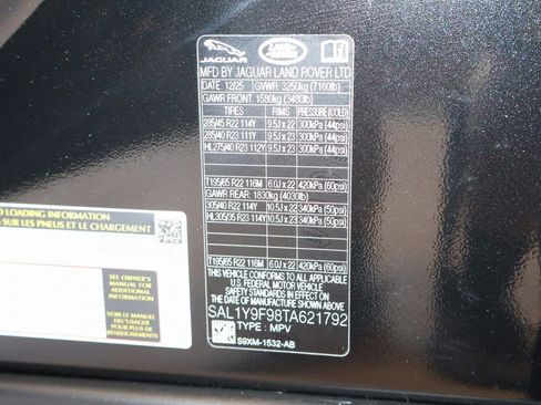 New 2026 Land Rover Range Rover Sport SV image 25