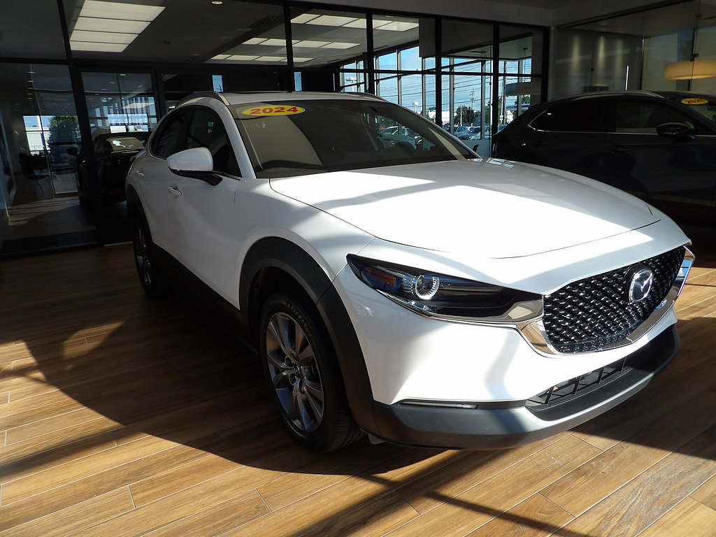 Used 2024 MAZDA CX-30 AWD 2.5 S w/ Preferred Package image 3