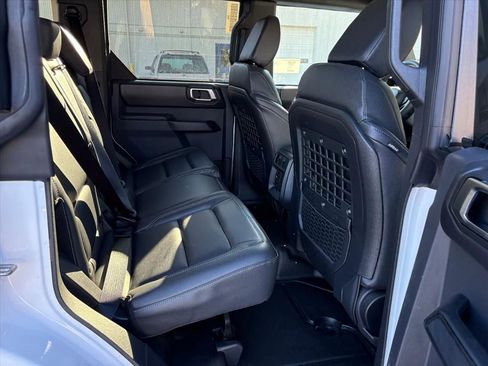 New 2025 Ford Bronco Badlands AWD/4WD image 18