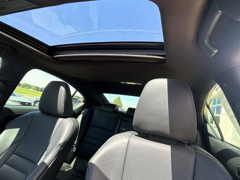 Used 2022 Lexus IS 350 F Sport AWD/4WD image 11