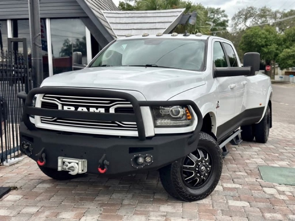 Used 2018 RAM 3500 Laramie w/ Sport Appearance Group AWD/4WD image 42