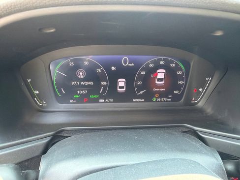 Used 2025 Honda Accord Sport image 5