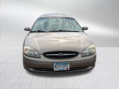 Used 2002 Ford Taurus SES FWD image 2