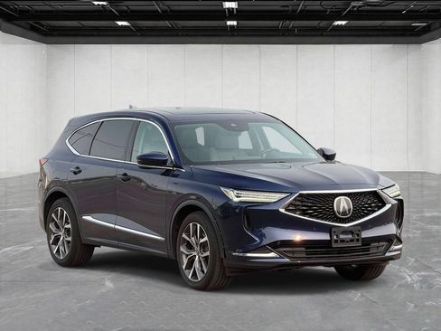 Used 2024 Acura MDX SH-AWD w/ Technology Package image 3
