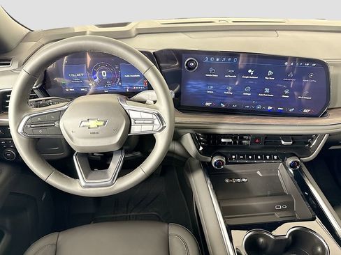 New 2026 Chevrolet Suburban LT w/ Comfort Package image 21