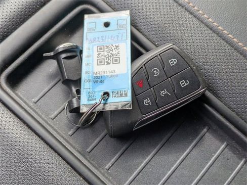 Used 2021 GMC Yukon AT4 w/ AT4 Premium Plus Package image 39