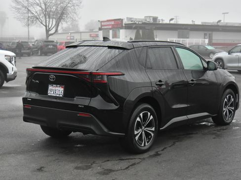 Used 2024 Toyota bZ4X AWD w/ Weather Package image 8