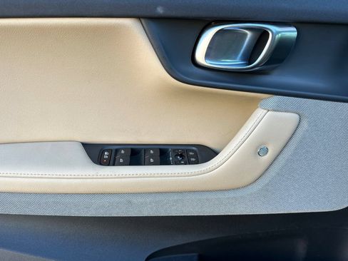 Used 2022 Polestar Polestar 2 w/ Plus Package AWD/4WD image 10