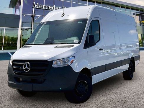 New 2026 Mercedes-Benz Sprinter 3500 image 2
