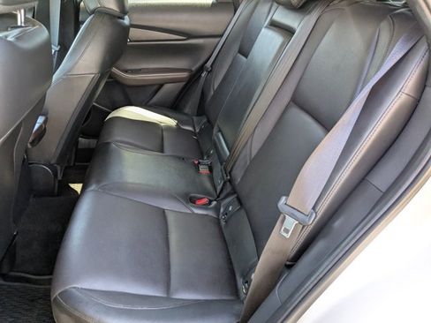 Used 2024 MAZDA CX-30 AWD 2.5 S w/ Premium Package image 17