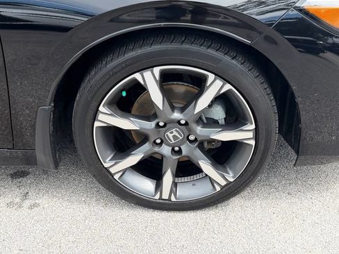 Used 2025 Honda Civic Sport image 10