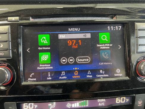 Used 2019 Nissan Rogue SV w/ Premium Package AWD/4WD image 30