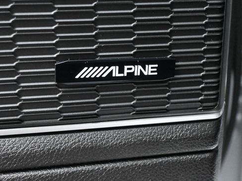 Used 2021 Jeep Grand Cherokee L Limited RWD image 6