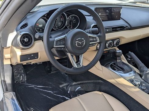 New 2025 MAZDA MX-5 Miata Grand Touring image 24