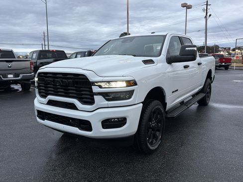Used 2025 RAM 2500 Big Horn image 2
