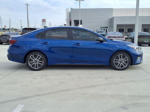 Used 2024 Kia Forte GT-Line w/ GT-Line Premium Package FWD image 10