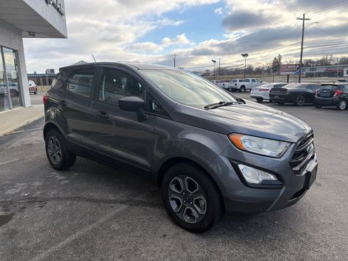 Used 2019 Ford EcoSport S image 4