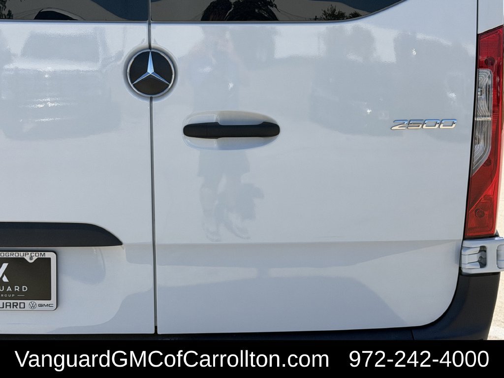 Used 2025 Mercedes-Benz Sprinter 2500 image 8
