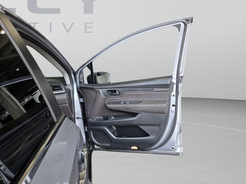 Used 2018 Honda Odyssey EX-L image 19