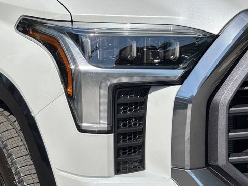New 2026 Toyota Tundra Platinum w/ TRD Off-Road Package AWD/4WD image 31