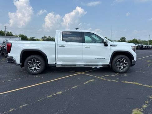 New 2026 GMC Sierra 1500 SLT w/ SLT Premium Package AWD/4WD image 2