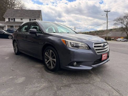 Used 2016 Subaru Legacy 2.5i Limited image 3