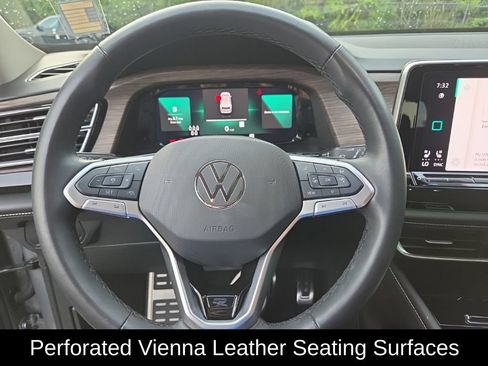 Used 2026 Volkswagen Atlas SEL Premium R-Line AWD/4WD image 18