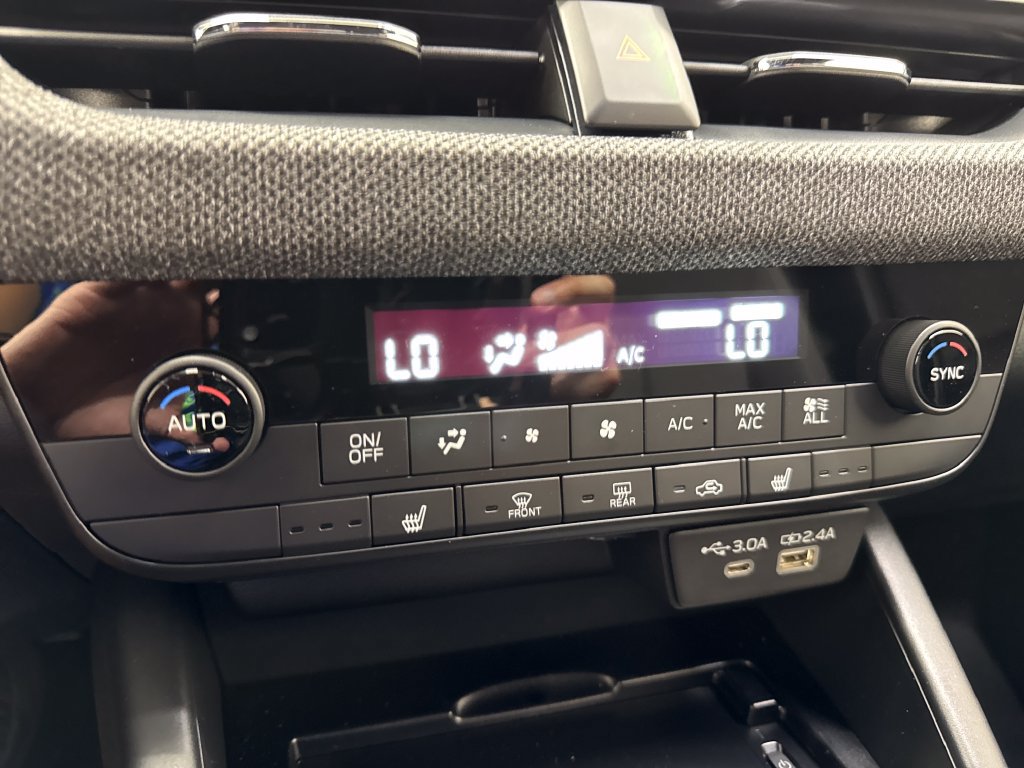 New 2026 Subaru Outback Limited AWD/4WD image 22