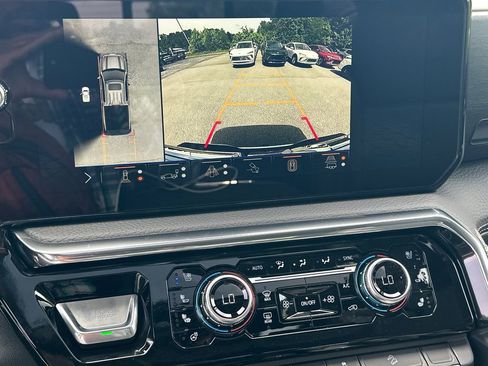 New 2026 GMC Sierra 1500 Denali AWD/4WD image 30