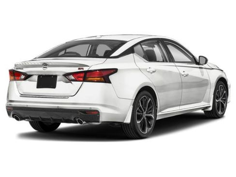 New 2025 Nissan Altima 2.5 SR w/ SR Premium Package image 2